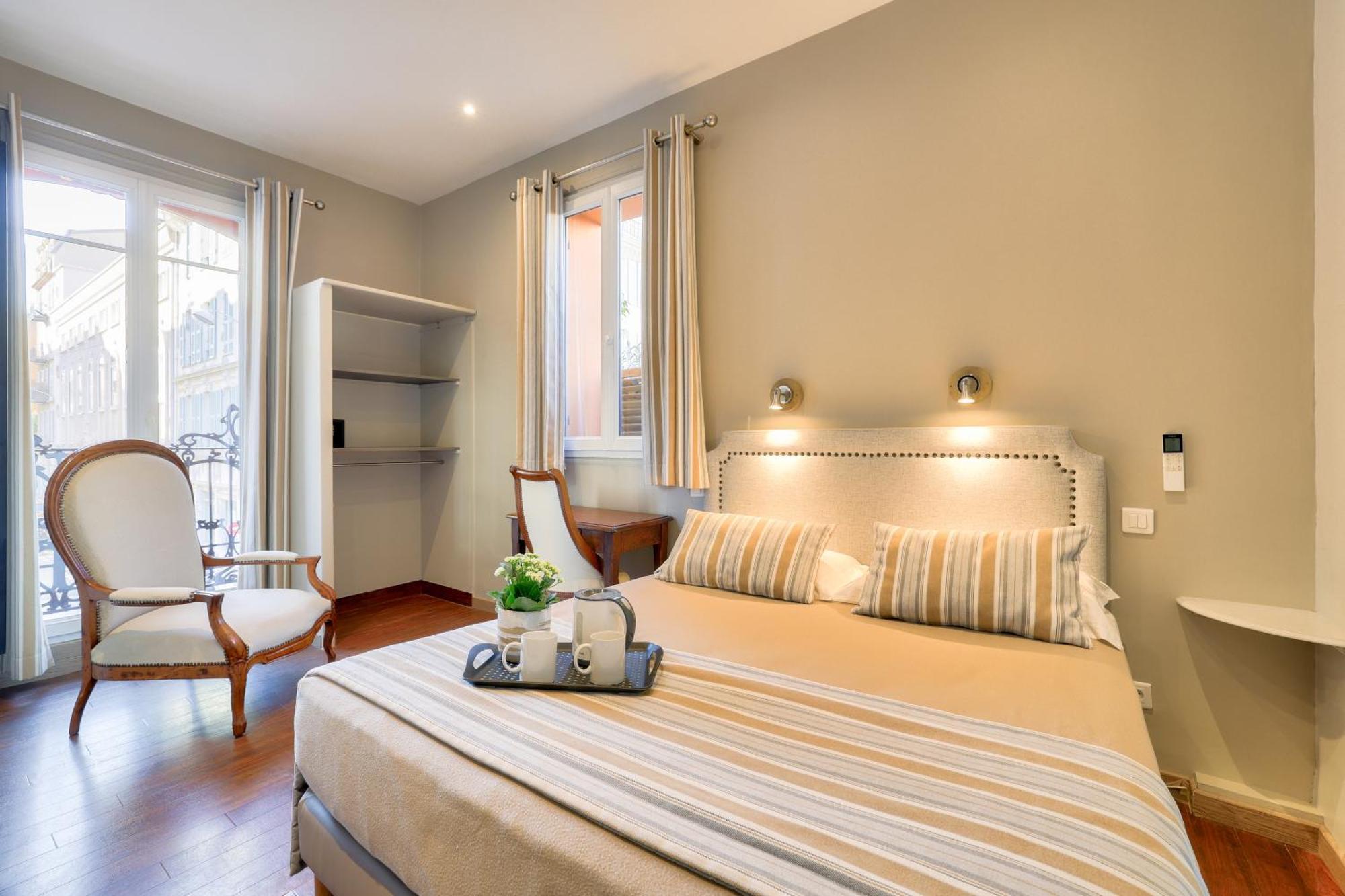Hotel Lepante Nizza Esterno foto